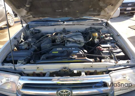 2000 Toyota 4Runner Sr5 V6 z USA, uszkodzony, nr VIN JT3GN86R3Y0173449